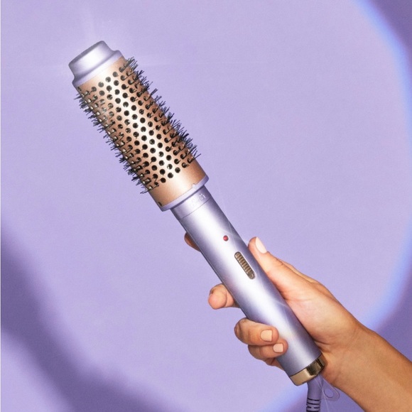 Monat Accessories Monat Blower Brush With Interchangeable Barrels